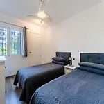 Modern By In Calahonda Μάλαγα