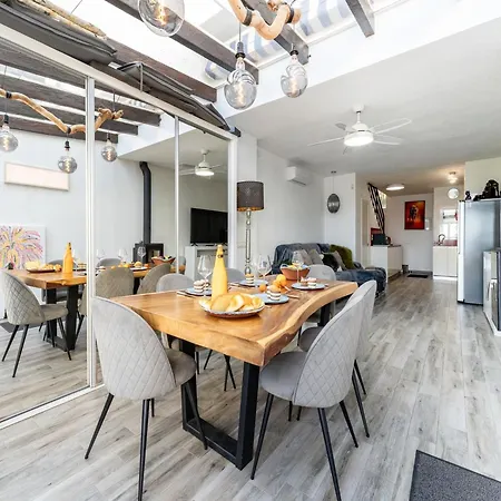 Modern By In Calahonda