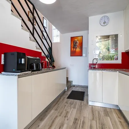 Modern By In Calahonda בית נופש מאלגה