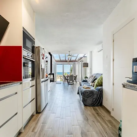 Modern By In Calahonda