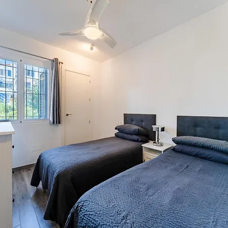 Modern By In Calahonda מאלגה