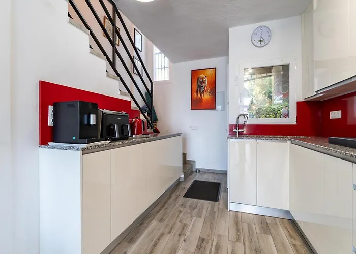 Modern By In Calahonda Holiday home Malaga