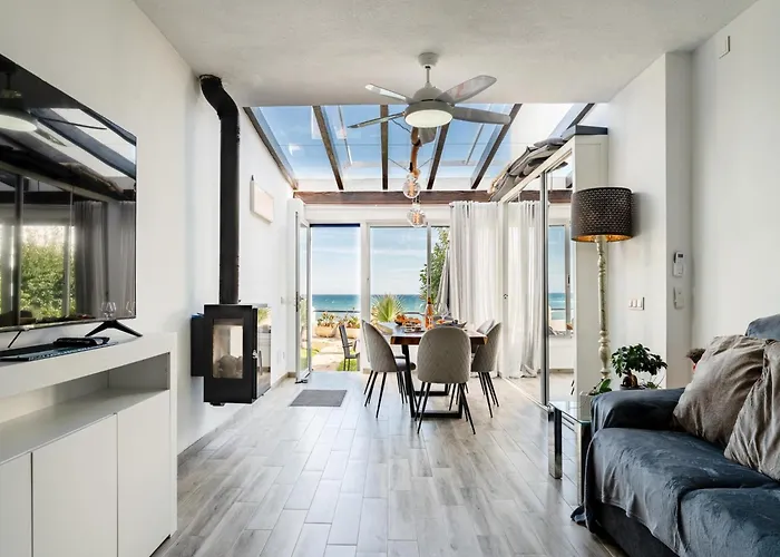 Modern By In Calahonda Holiday home