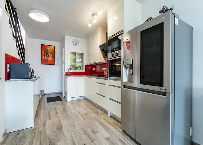 Modern By In Calahonda Holiday home
